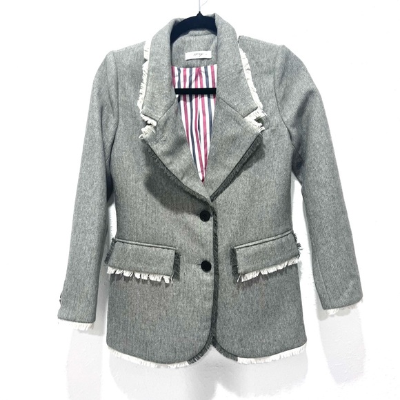Tweed Gray Blazer with Notched Lapels and Structured Shoulders Small - Picture 11 of 13